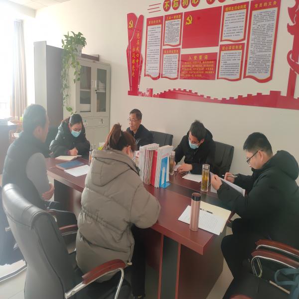 市审计局四级调研员胡俊永同志一行赴毛集召开领导班子民主生活会征求意见座谈会